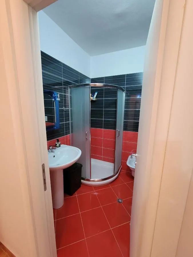 Cozy Ionian Apartment Vlorë