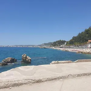 Pina's House Vlorë
